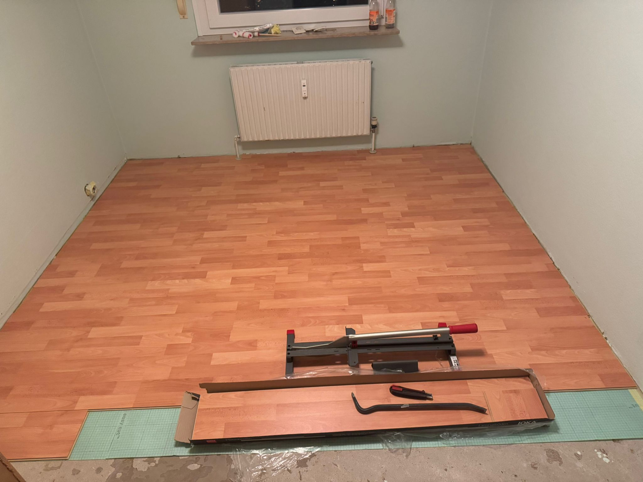 Bodenverlegung abgeschlossenes Zimmer